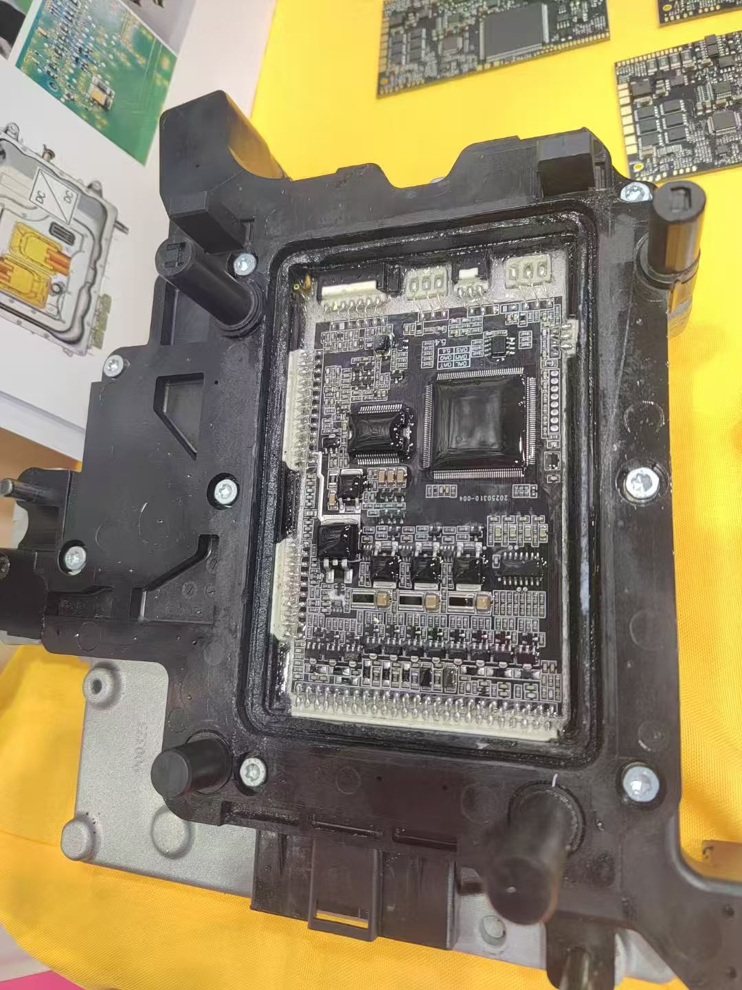 Perbaikan Drivetrain 0AM DQ200 - Electronics Repairing ulasan dan harga